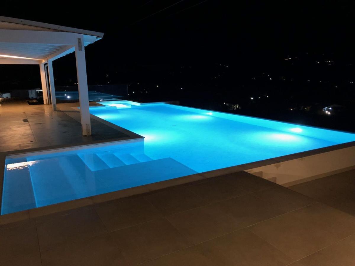 Villa Mirascopello カステッランマーレ・デル・ゴルフォ エクステリア 写真