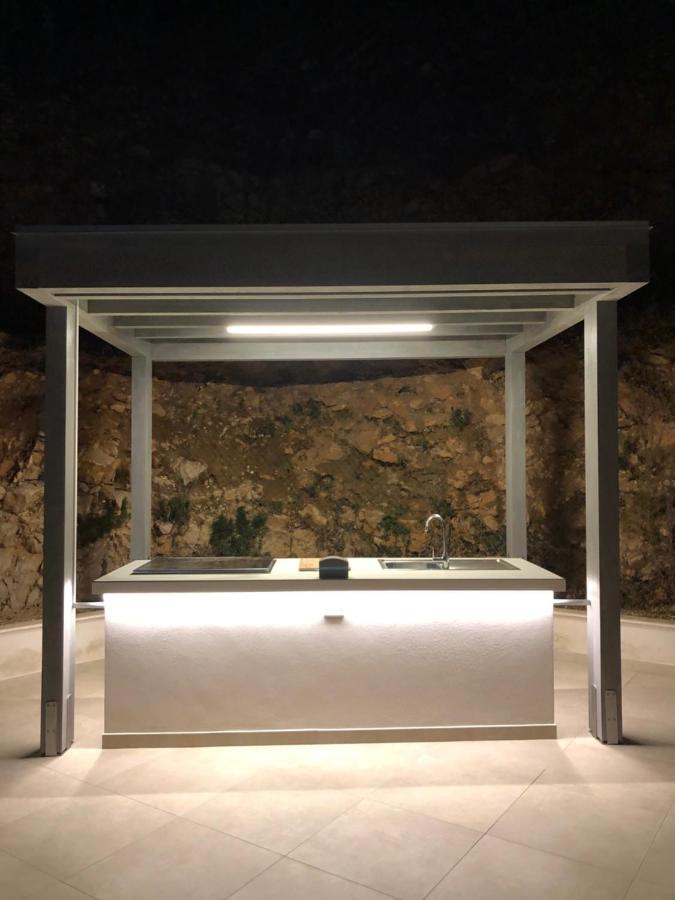 Villa Mirascopello カステッランマーレ・デル・ゴルフォ エクステリア 写真